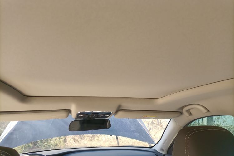 捷途X70 2020款 1.5T 手动尊行版 5座局部细节22