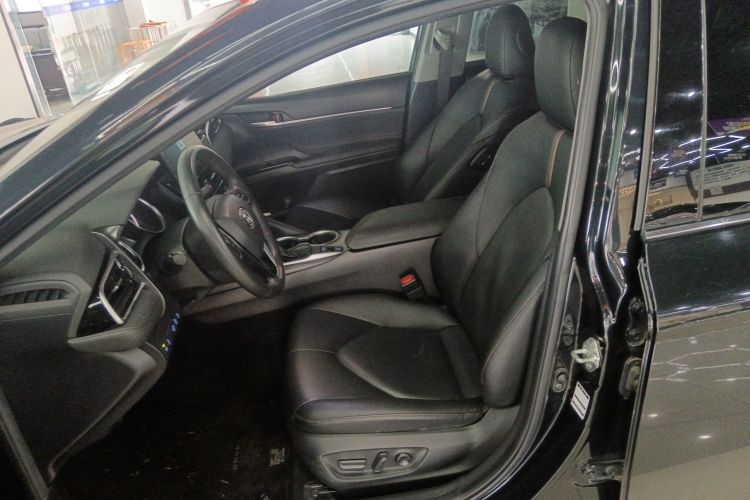 丰田 凯美瑞 2021款 2.0G 豪华版局部细节19