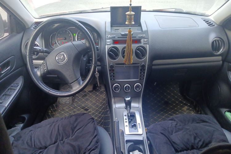 马自达6 2013款 2.0L 自动时尚型中控内饰12