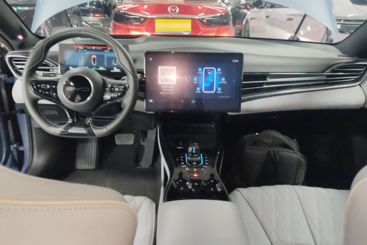 比亚迪 海豹 2022款 700km 长续航后驱版中控内饰12