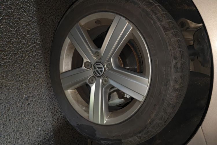 大众 高尔夫 2014款 1.4TSI 自动豪华型车身外观10