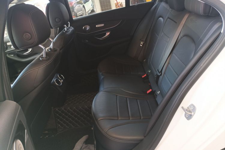 奔驰C级 2017款 改款 C 200 L 运动版中控内饰7004