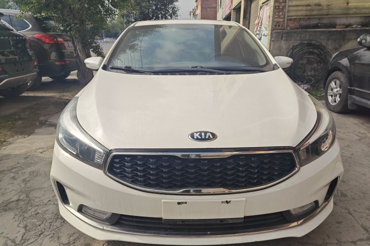 起亚K3 2016款 1.6L 手动GLS车身外观2