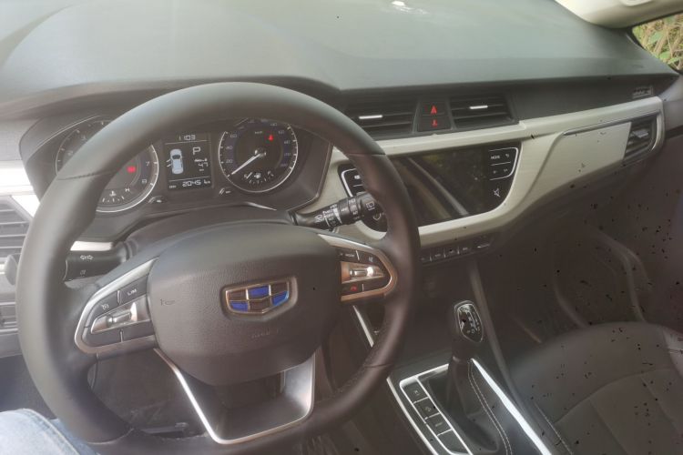 吉利汽车 远景X3 2020款 1.5L CVT尊贵型中控内饰12