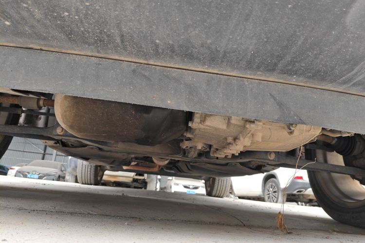 福特 翼搏 2018款 1.5L 自动铂翼型局部细节9008