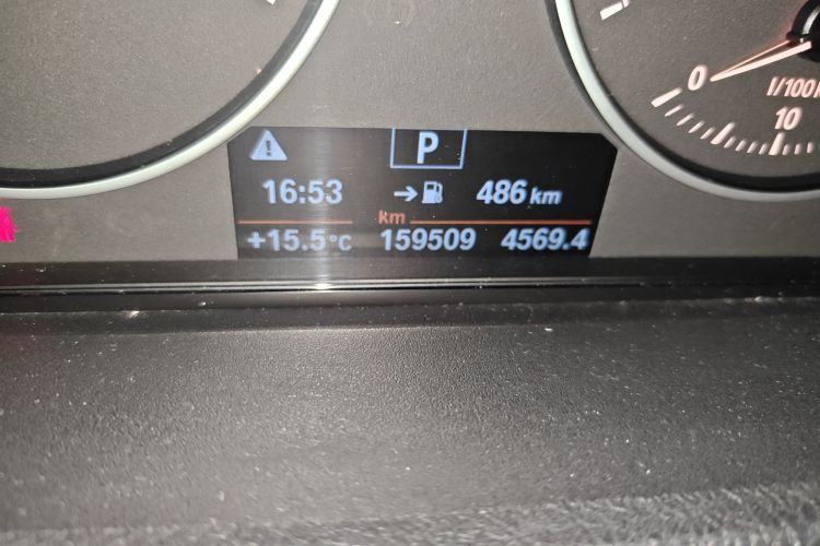 宝马3系 2017款 318Li 时尚型中控内饰15