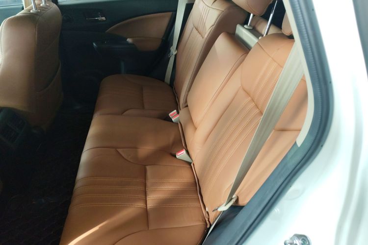 本田CR-V 2016款 2.0L 两驱经典版中控内饰7004