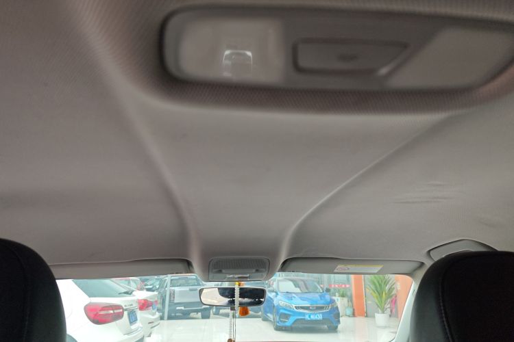 奥迪A3 2014款 Limousine 35 TFSI 自动进取型中控内饰22