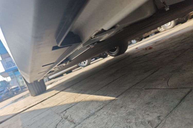 江淮钇为 钇为3 2024款 挚爱版 330km Air局部细节9002