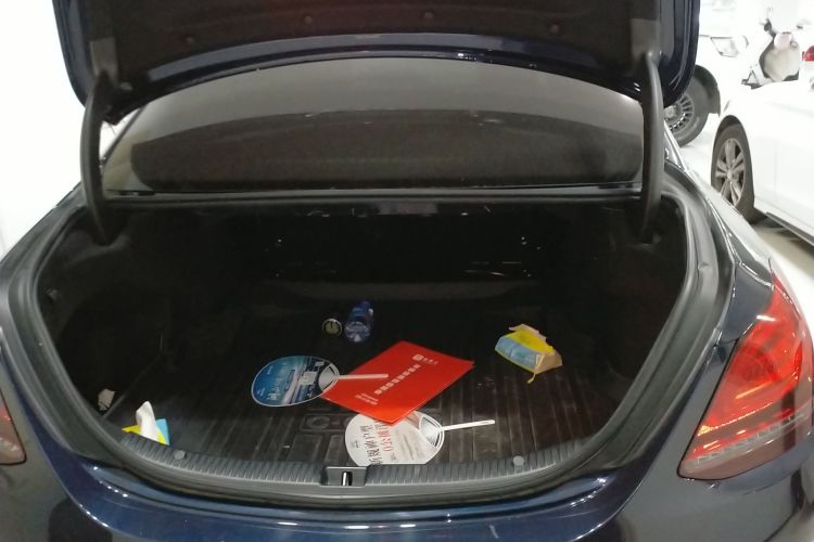 奔驰C级 2020款 C 200 L 时尚型运动版机舱底盘23