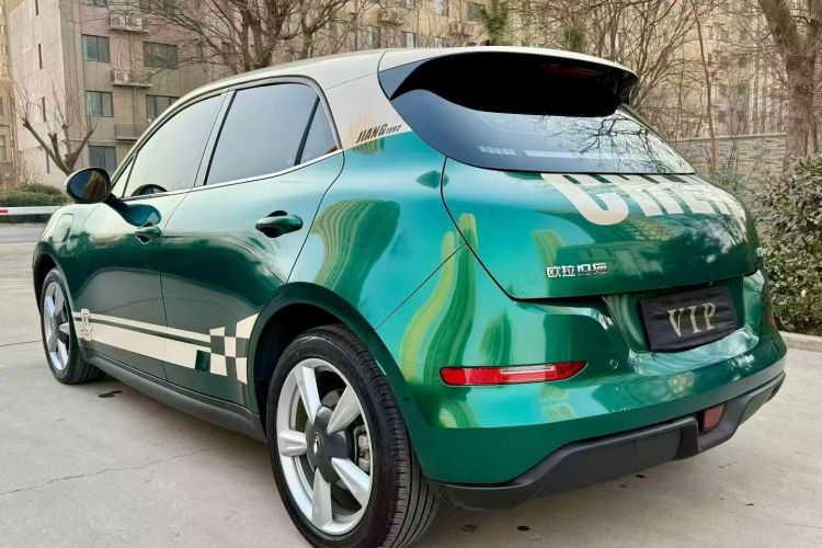 欧拉好猫 2021款 400km标准续航 雅典娜版 三元锂车身外观4