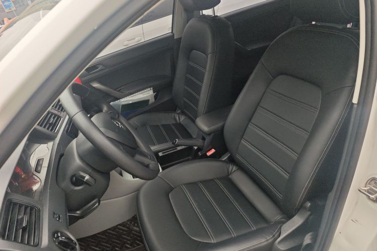 斯柯达 昕锐 2016款 1.4L 手动前行版中控内饰19