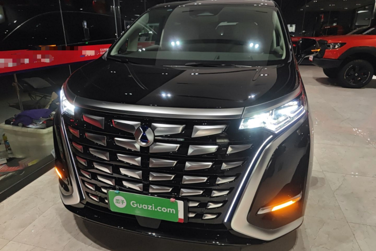 腾势D9 2024款 DM-i 980 四驱旗舰型车身外观6001