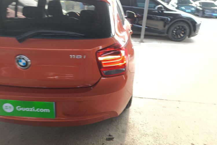 宝马1系(进口) 2013款 改款 118i 领先型车身外观6006