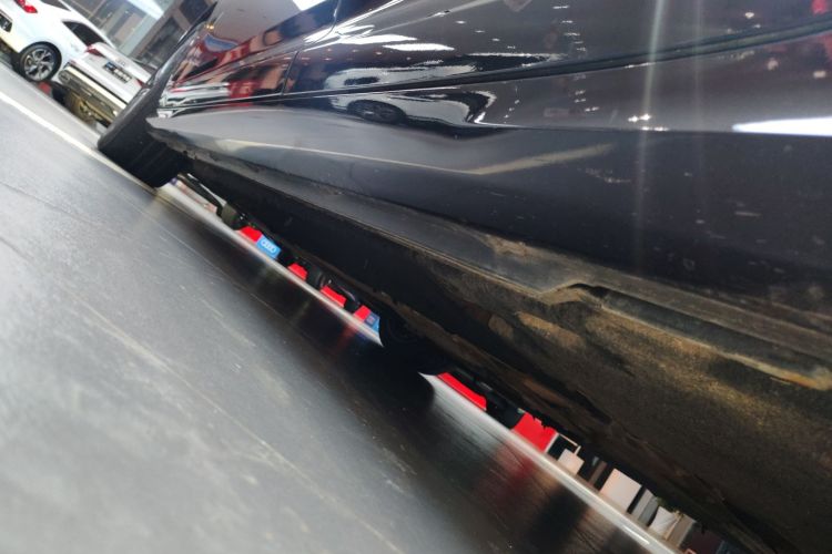 奥迪A6L新能源 2020款 55 TFSI e quattro局部细节9002