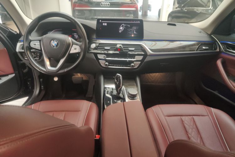 宝马5系 2021款 525Li 豪华套装中控内饰12