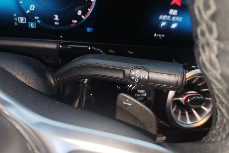 奔驰GLA 2022款 改款 GLA 200局部细节18