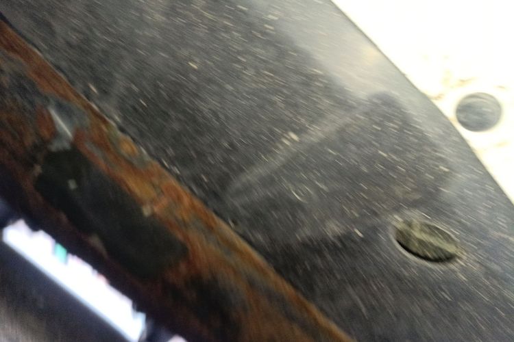 福特 福睿斯 2015款 1.5L 手动时尚型局部细节9008