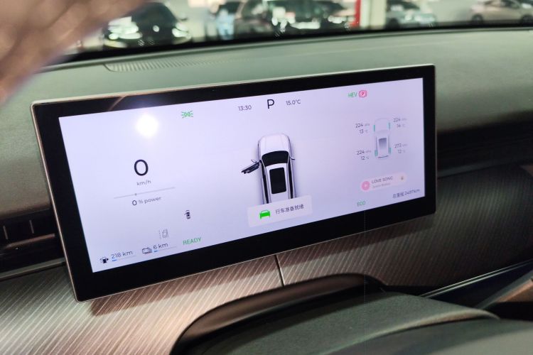 奇瑞 风云T9 2024款 120 长续航版舒适型 5座 磷酸铁锂中控内饰14