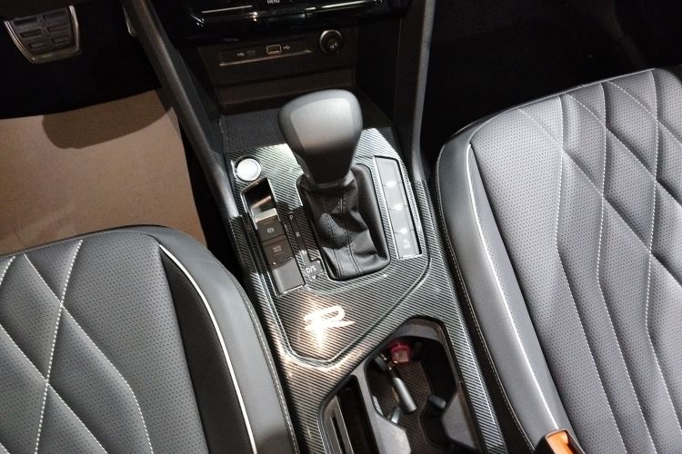 大众 途观L 2024款 330TSI 自动两驱智享版局部细节18