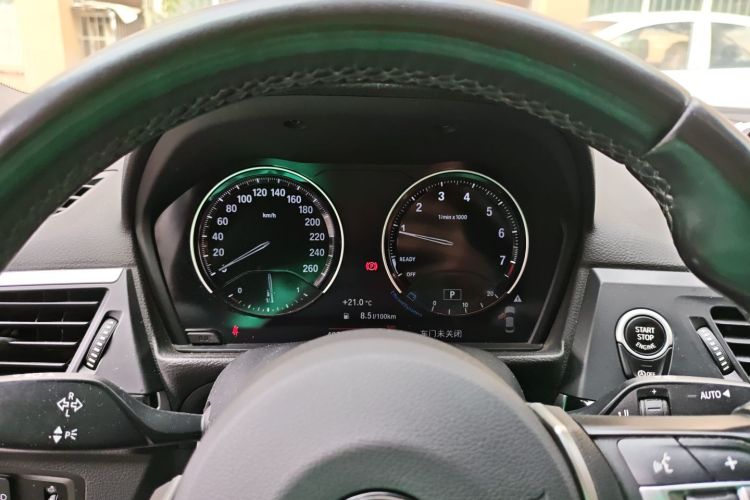 宝马1系 2019款 118i M运动套装局部细节14