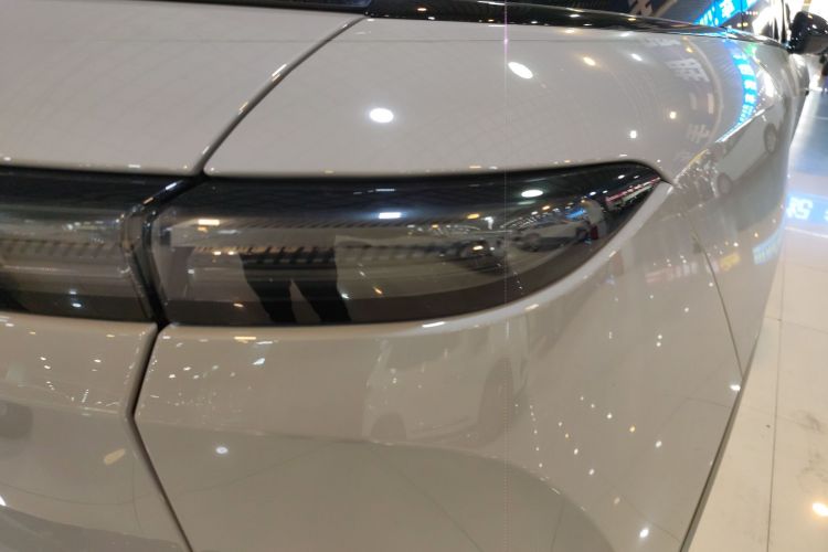 蔚来ES6 2023款 75kWh车身外观6006