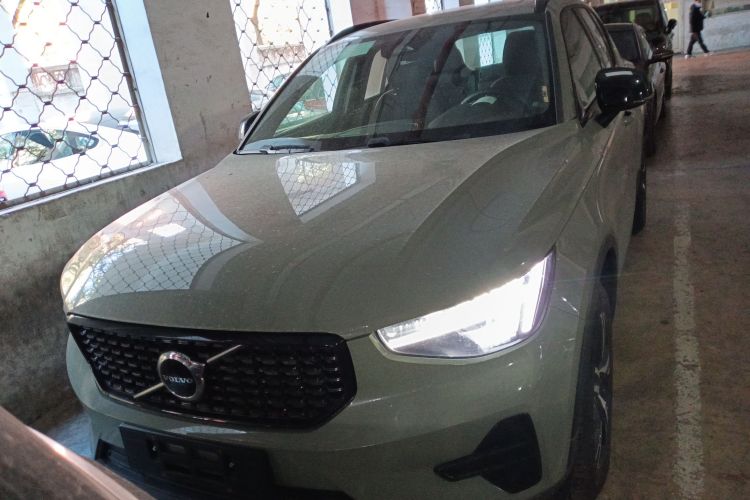 沃尔沃XC40 2024款 B3 智远运动版车身外观6001