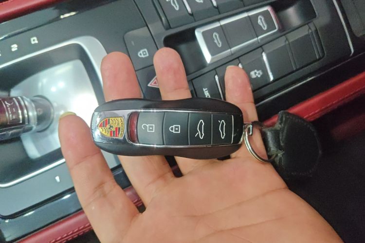 保时捷718 2020款 Boxster S 2.5T中控内饰11