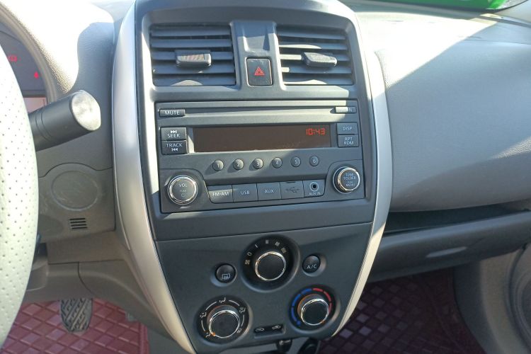 日产 阳光 2015款 1.5XE 手动舒适版局部细节16