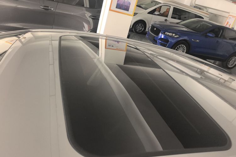 丰田 凯美瑞 2026款 双擎 2.0HSE 运动Lite版局部细节57