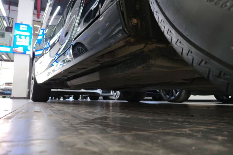 丰田 亚洲龙 2022款 2.0L 豪华版局部细节9001