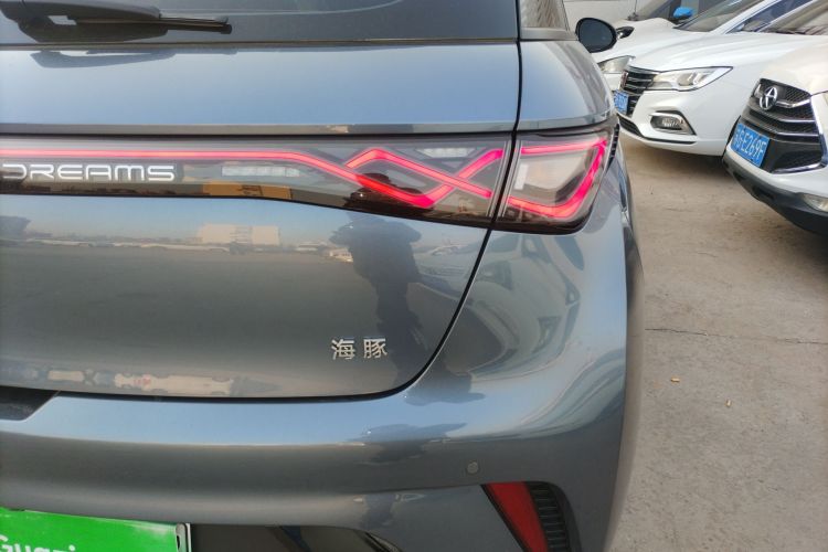 比亚迪 海豚 2024款 荣耀版 420km 自由版车身外观6006