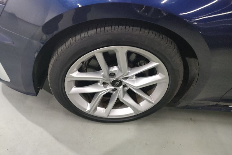 奥迪A5 2021款 Coupe 40 TFSI 时尚动感型车身外观6007