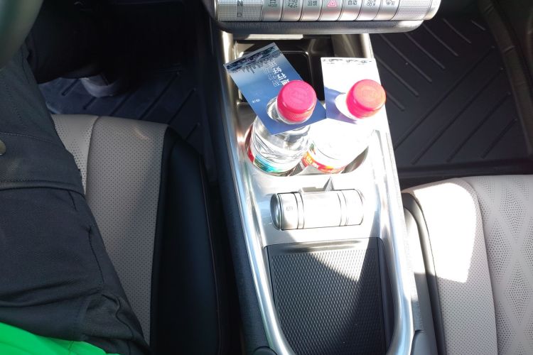 比亚迪 海豚 2025款 420km 自由版局部细节18