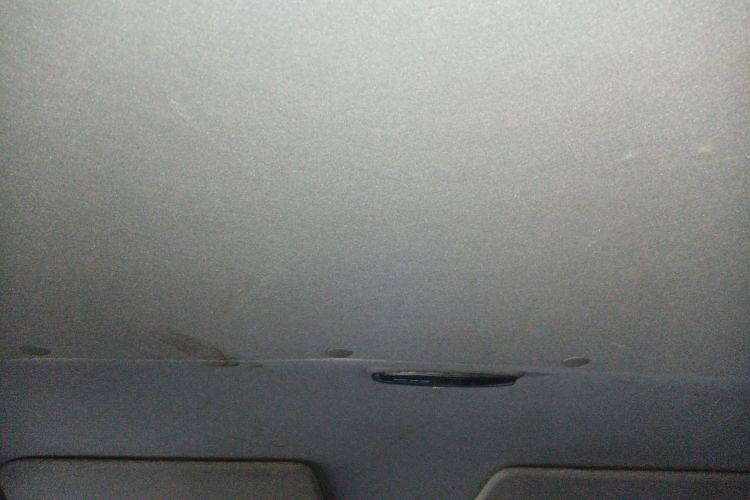 福特 全顺 2017款 2.0T柴油多功能商用车短轴低顶国V局部细节22