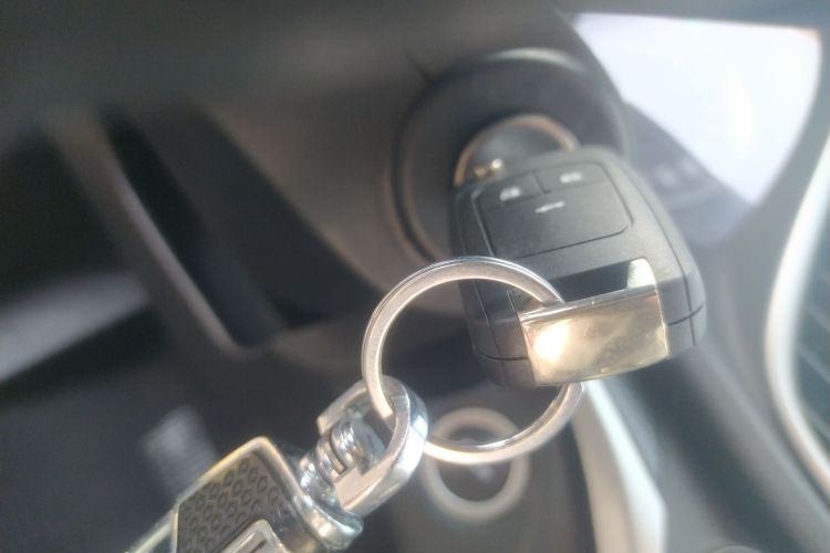 别克 英朗 2021款 改款 1.3T 自动轻混动精英型中控内饰7001