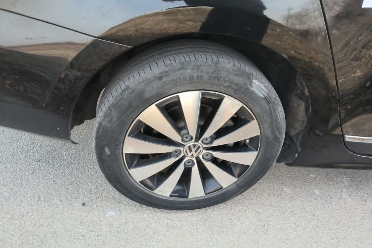 大众 速腾 2017款 1.6L 手动舒适型车身外观6008