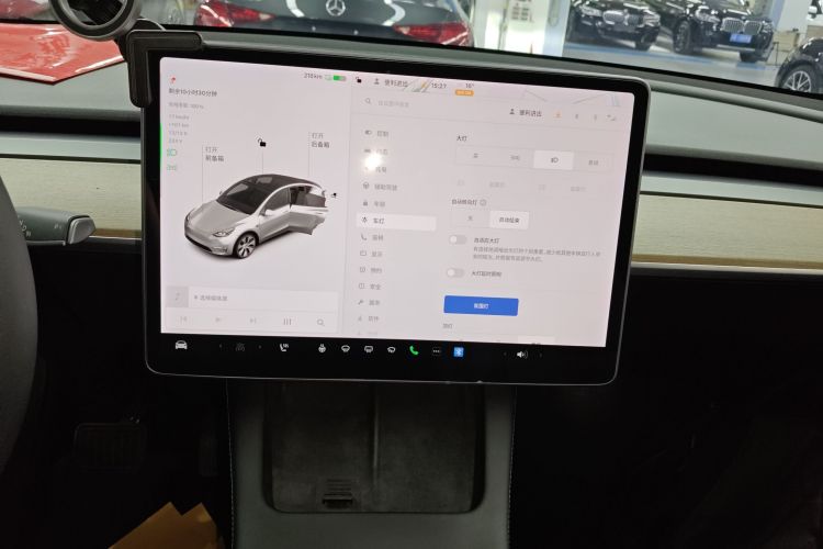 特斯拉 Model Y 2021款 标准续航后驱版局部细节16