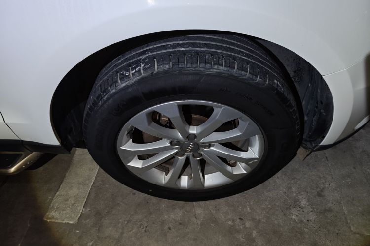 奥迪Q5 2015款 40 TFSI 技术型车身外观6007