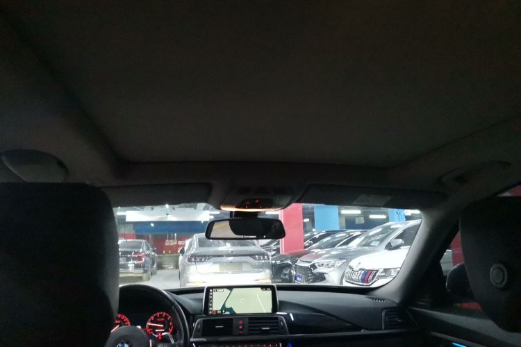 宝马3系GT 2018款 320i 时尚型局部细节22