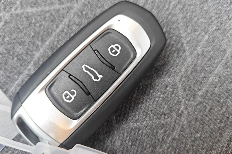 吉利银河 2024款 熊猫mini 200km 耐力熊中控内饰11