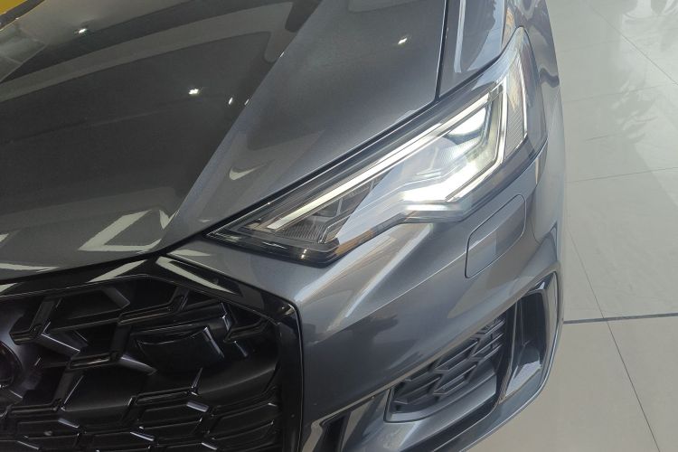 奥迪A6(进口) 2024款 Avant 先锋派 45 TFSI 臻选动感型局部细节36