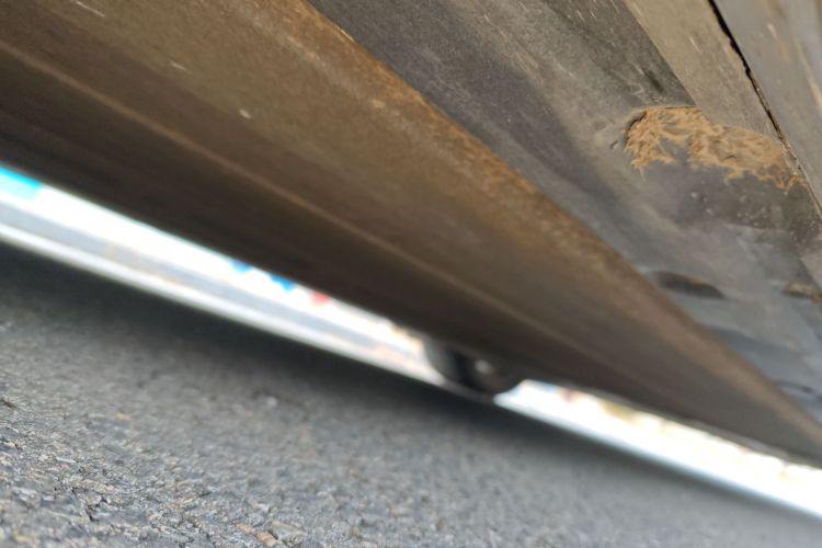 小米汽车 小米SU7 2024款 后驱标准创始版局部细节9004