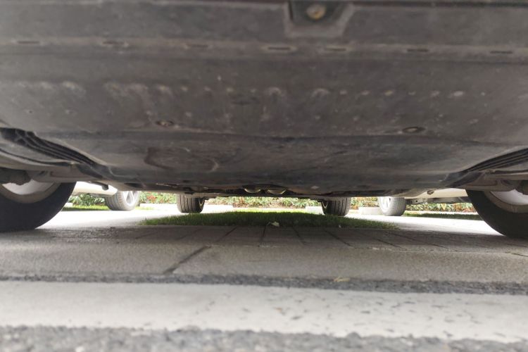 奥迪A6L 2012款 30 FSI 舒适型局部细节9008