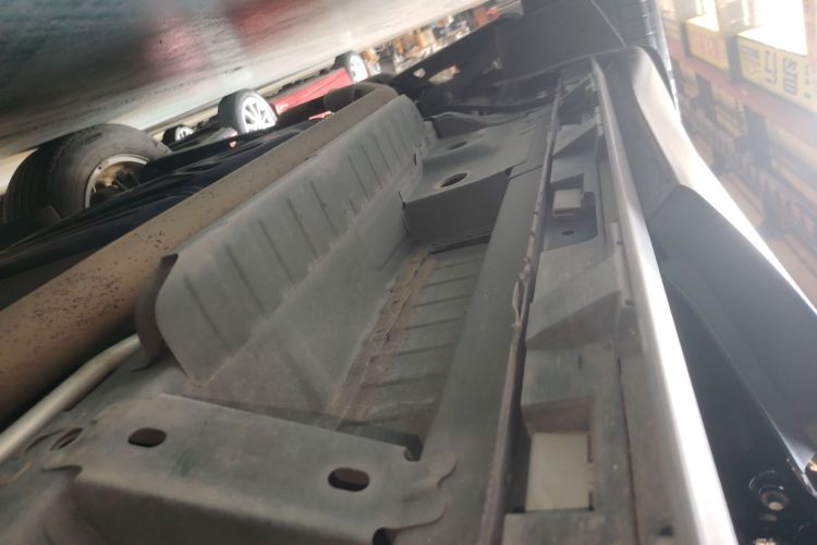 别克 昂科旗 2020款 28T 两驱战旗型局部细节9001