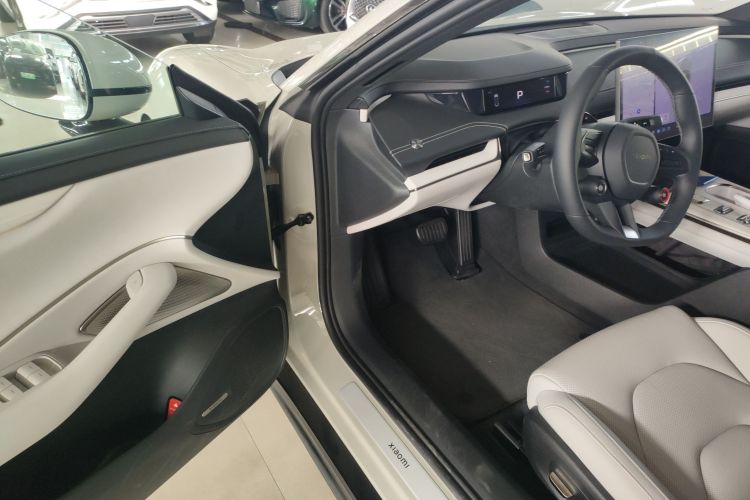 小米汽车 小米SU7 2024款 后驱超长续航高阶智驾Pro版中控内饰7003