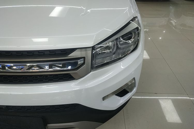 长安CS75 2017款 尚酷版 1.5T 自动锋锐型局部细节36