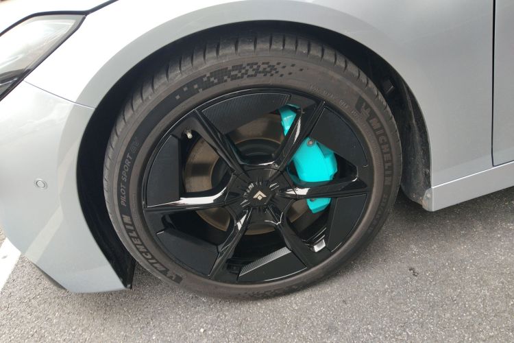 昊铂GT 2023款 710后驱超充Max版车身外观6007