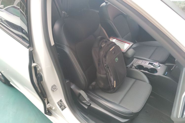 福特 福克斯 2020款 两厢 EcoBoost 180 自动锋潮型局部细节41