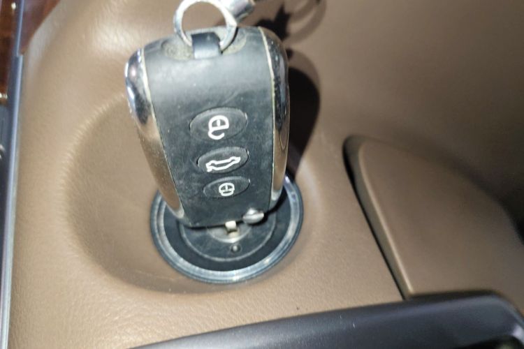 大众 辉腾 2015款 3.0L 智享版中控内饰7001